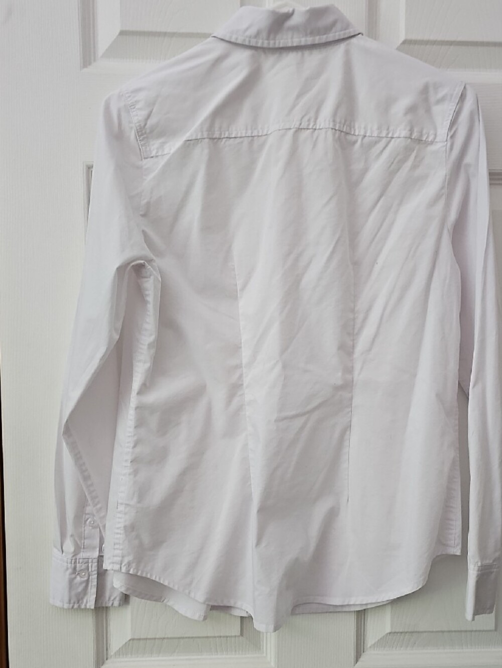 Time and Tru White Long-Sleeve Dress Shirt - Classic Collar - Picture 3 of 3
